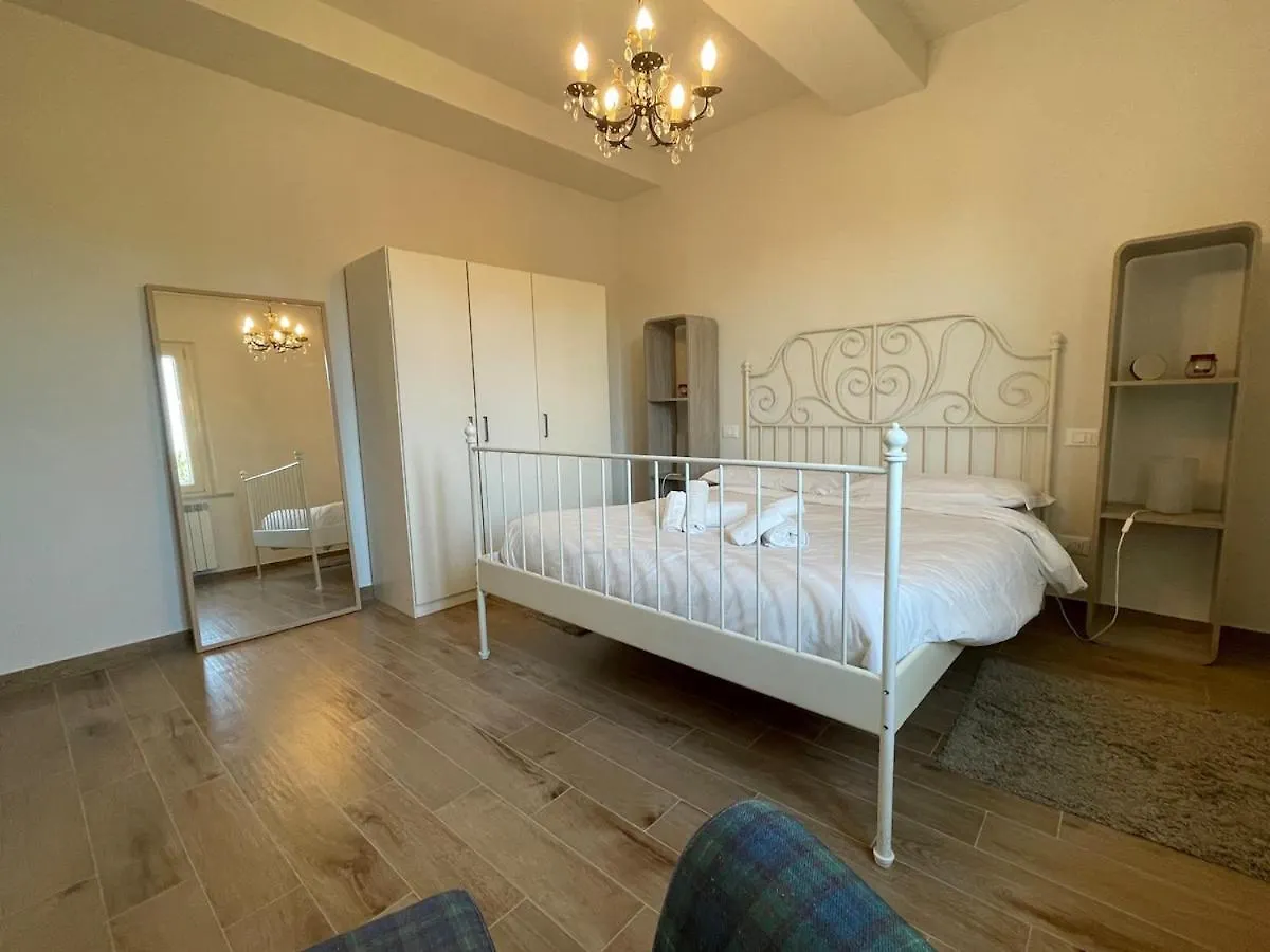 La Villetta Nel Verde - Garden , 4 Rooms , Parking Lucca Holiday home