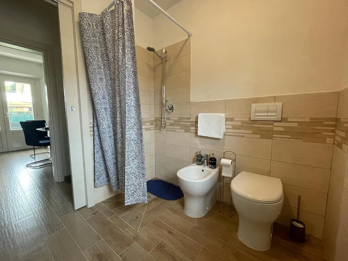 La Villetta Nel Verde - Garden , 4 Rooms , Parking Lucca Holiday home