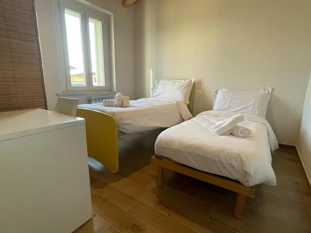 Holiday home La Villetta Nel Verde - Garden , 4 Rooms , Parking Lucca Italy