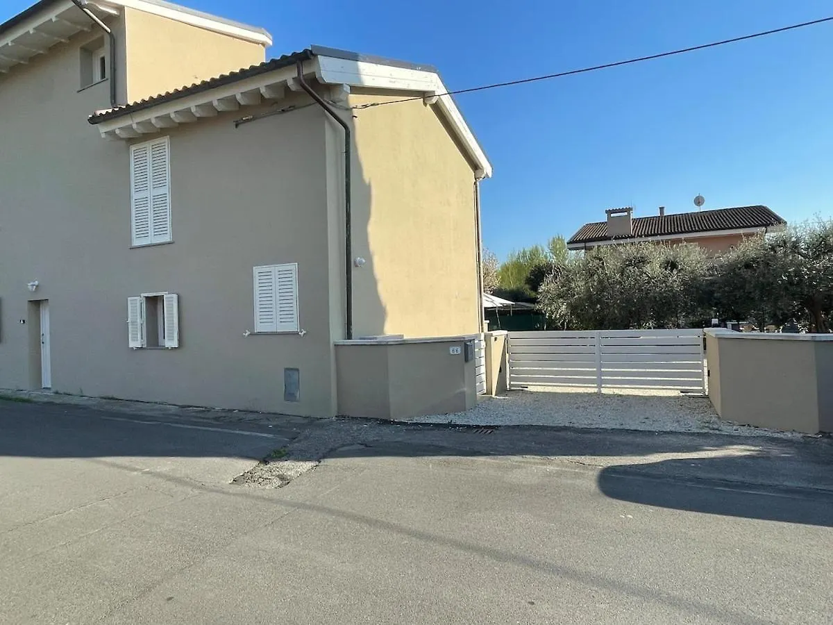 Holiday home La Villetta Nel Verde - Garden , 4 Rooms , Parking Lucca