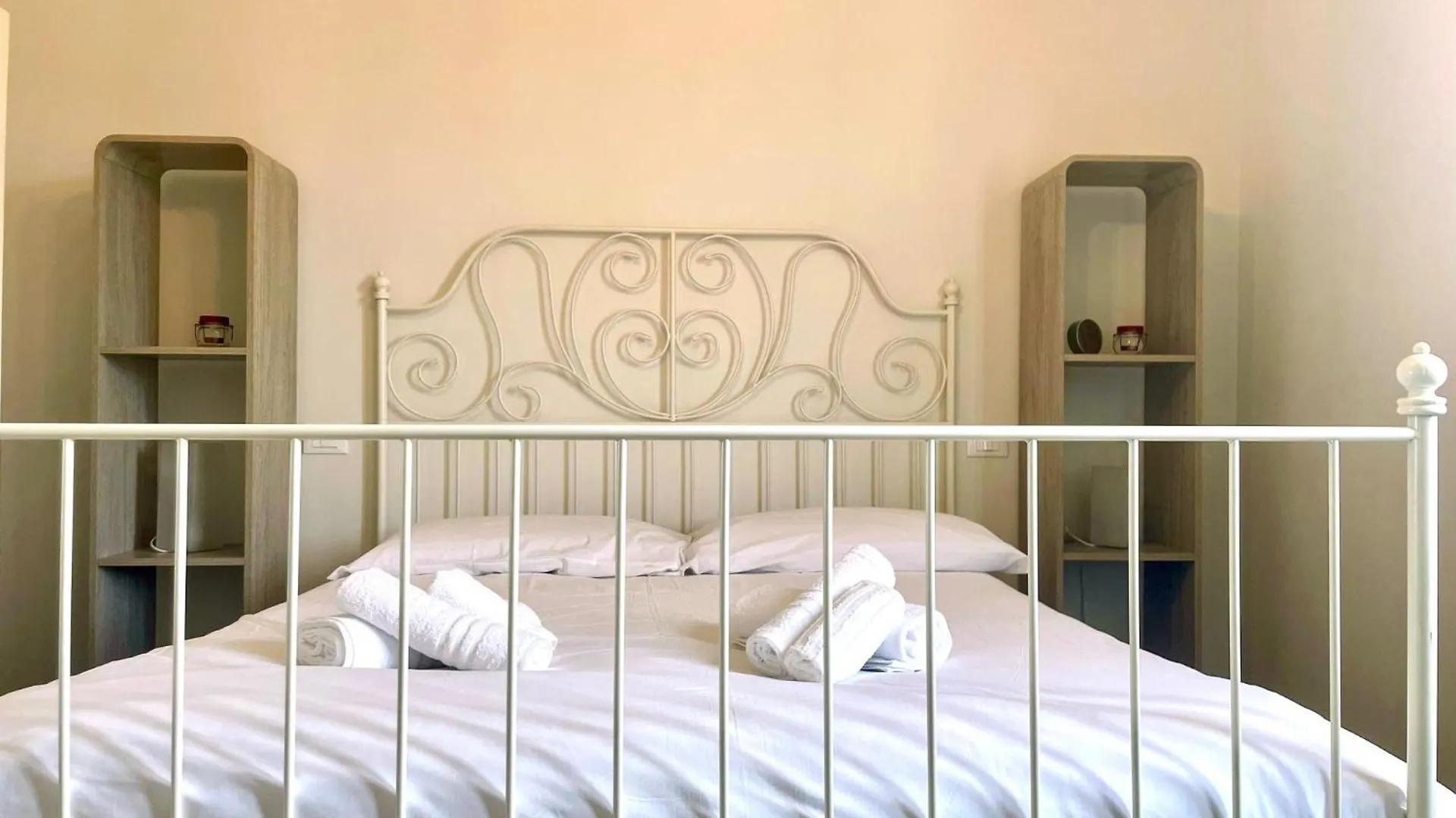 La Villetta Nel Verde - Garden , 4 Rooms , Parking Lucca Italy